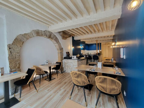 &Agrave; louer Besan&ccedil;on centre-ville local commercial bail tout commerce (m&ecirc;me restaurant) 750 25000 Besancon