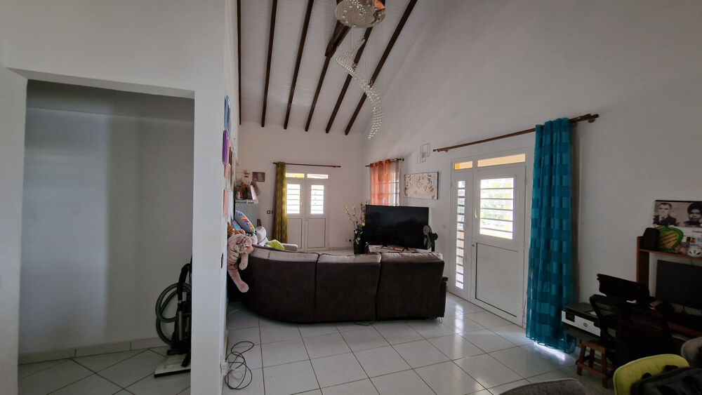 Très belle villa à vendre secteur Duteau 97160 Le Moule