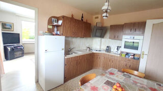  Maison � vendre 9 pi�ces 251 m�