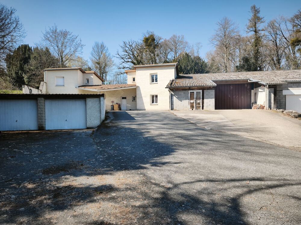 Vente Immeuble immeuble composé de 2 maisons, 2 garages et 2 bâtiments Bourbonne les bains