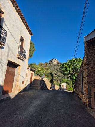 Vente Maison Maison de village avec garage et potentiel Vailhan