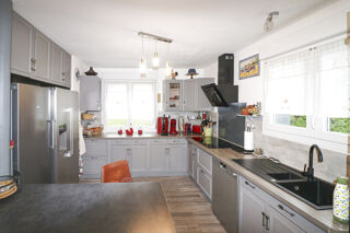  Maison  vendre 5 pices 145 m