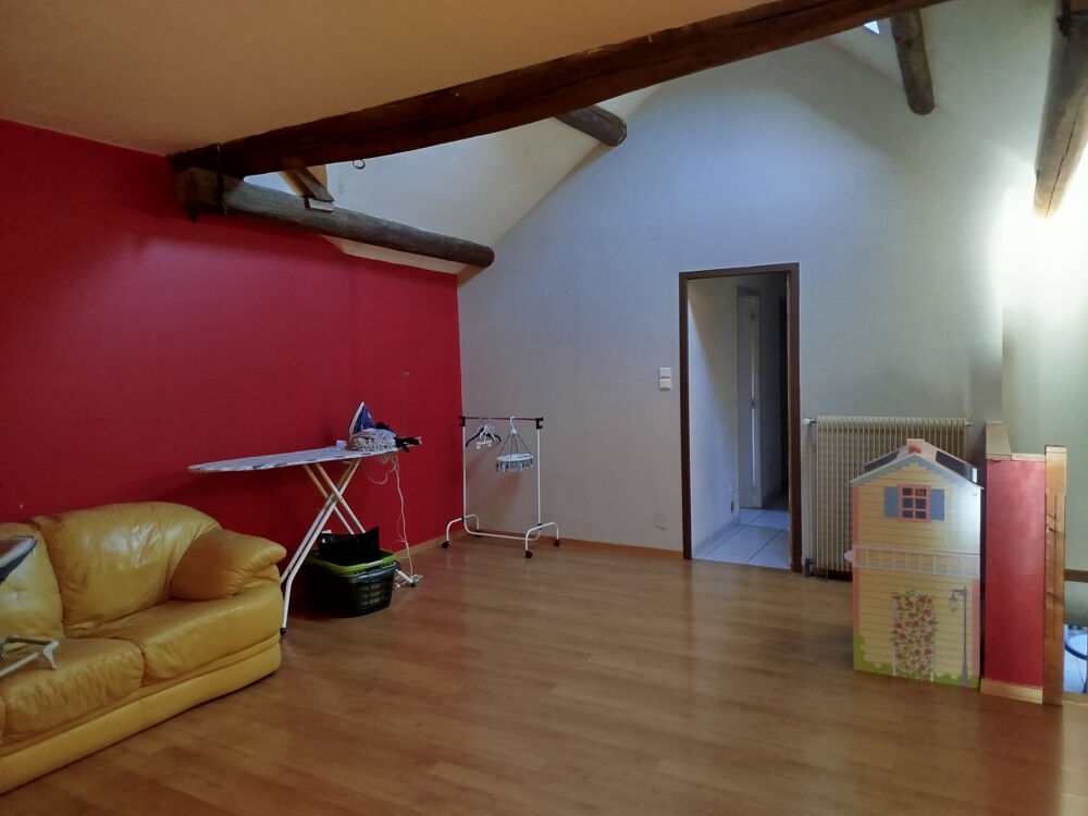 Maison 6 pièces 197 m² · à Chalindrey · 197 m² · 133 000 €