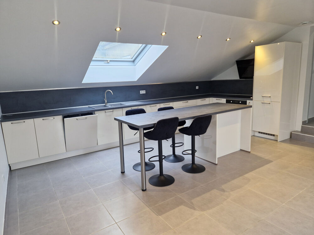 Appartement T6 environ 102 m2