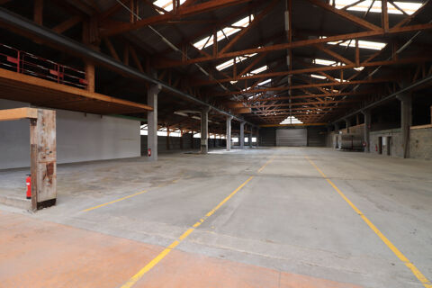LOCAL D ACTIVITES ECONOMIQUES 8400 m2 4800000 25300 Pontarlier