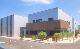  Immeuble à vendre 2000 m² Coubert