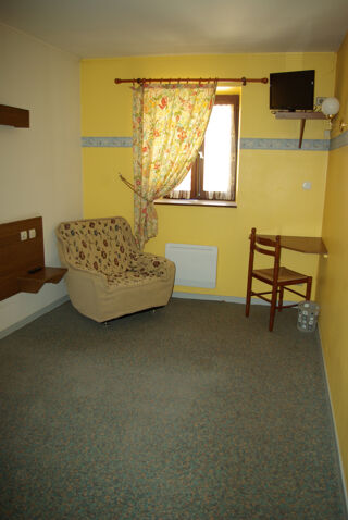  Immeuble � vendre 15 + pi�ces 650 m�