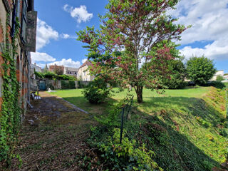  Maison à vendre 14 pièces 402 m²