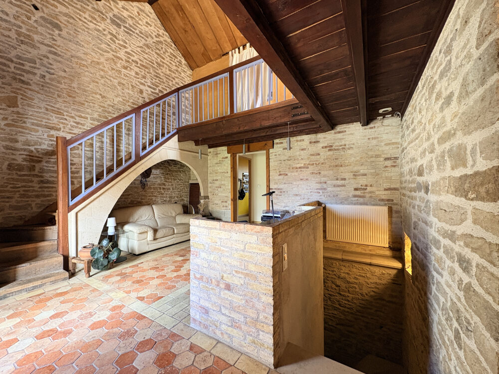 Vente Maison MAISON AUTHENTIQUE 5 pièces de 200m2 Dampierre