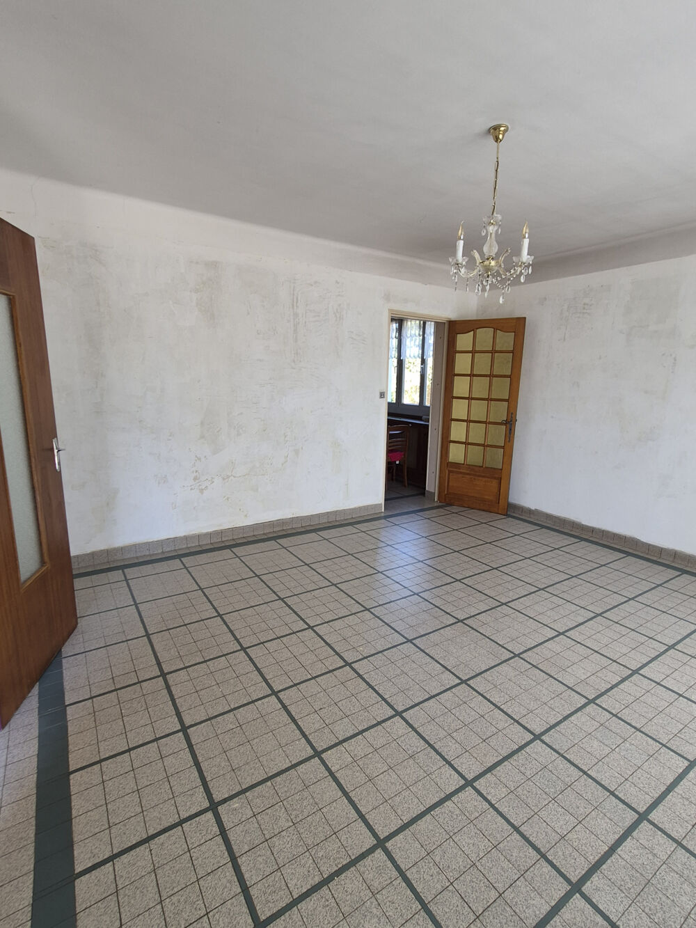 Maison de 140 m sur une surface de 2600 M