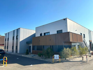  Immeuble à vendre 2000 m² Coubert