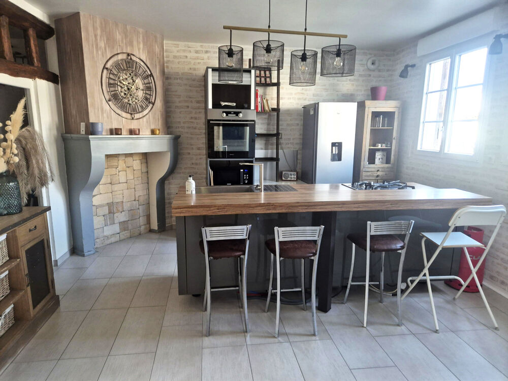 Vente Maison Charmante maison de 163m2, entièrement rénovée, avec 3 chambres + jardin St dizier