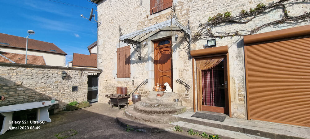 Pour investisseur Maison de Village à rénover L'Hôpital du Grosbois