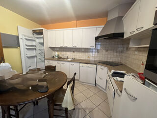 Maison - 4 pièce(s) - 111 m²