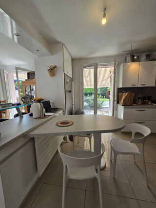  Maison à vendre 6 pièces 197 m²