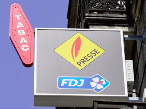 ROANNE- À VENDRE FOND DE COMMERCE BAR PMU TABAC PRESSE FDJ  BONNE RENTABILITE 280000 42300 Roanne