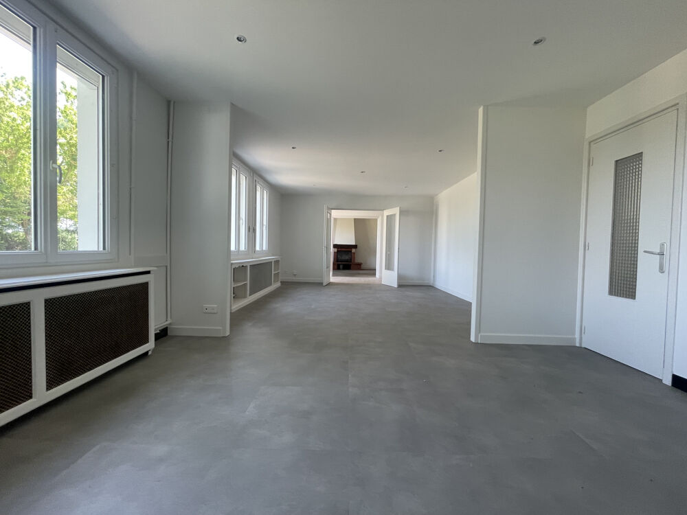 Vente Maison MAISON AVEC CACHET D'ENVIRON 163 M2 AVEC 2000 M2 DE TERRAIN St romain la motte