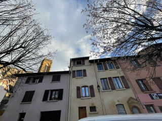  Immeuble � vendre 295 m�