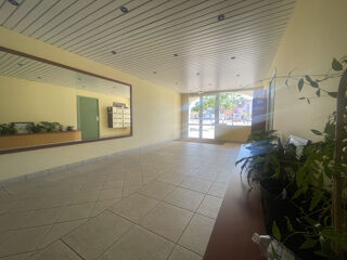  Appartement  vendre 4 pices 75 m