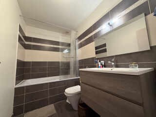  Duplex/triplex à vendre 5 pièces 100 m²