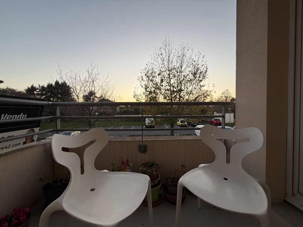 RIORGES - APPARTEMENT TYPE 2 BIS D'ENVIRON 47 M2 AVEC TERRASSE PRIVATIVE