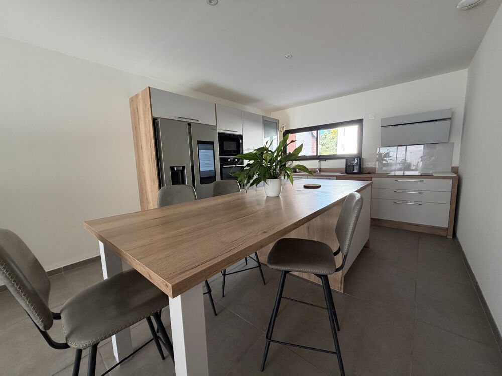 Vente Maison BIEN D'EXCEPTION MAISON DE VILLE DE 140 M2 AVEC TERRASSE PRIVATIVE SANS VIS A VIS ET 140 M2 DE DEPENDANCES Riorges