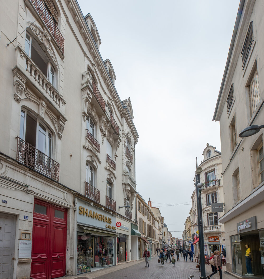 Appartement d'exception, 118 m2, 4 chambres, rue piétonne, avec garage