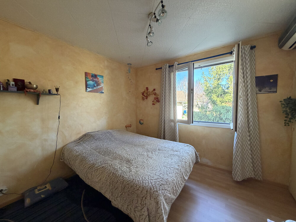 Vente Maison CIVENS - VILLA TRADITIONNELLE D'ENVIRON 100 M2 SUR 900 M2 DE TERRAIN Civens
