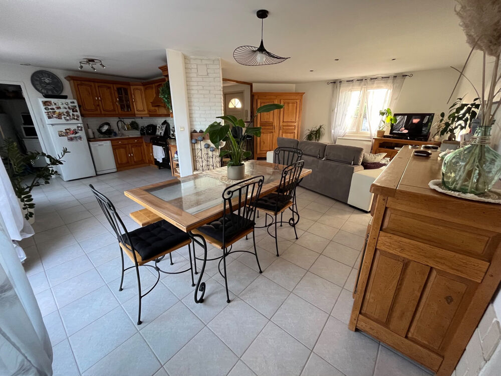 EN EXCLUSIVITE COQUETTE VILLA PLAIN PIEDS DE 109 M2 SUR 1100 M2 DE TERRAIN