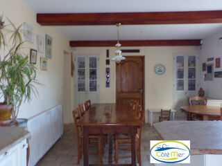  Proprit/chteau  vendre 8 pices 253 m