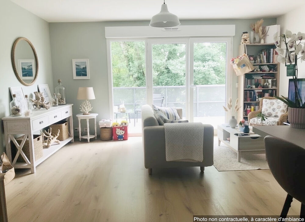 Superbe T2 récent avec grand balcon ensoleillé....