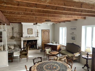  Proprit/chteau  vendre 8 pices 253 m