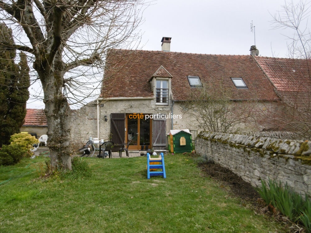 Vente Maison Maison T4 avec 370 m2 de terrain entre  Lignires et Saint Amand Vallenay