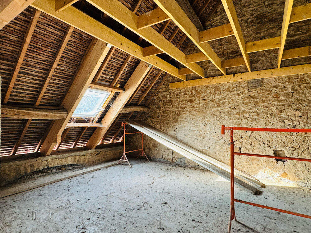 Maison à rénover à Ruffey sur Seille, proche de Bletterans (39140)