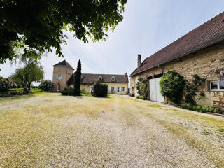  Propriété/château à vendre 9 pièces 249 m²