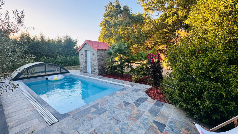 THUREY Une maison familiale avec piscine et de superbes extérieurs