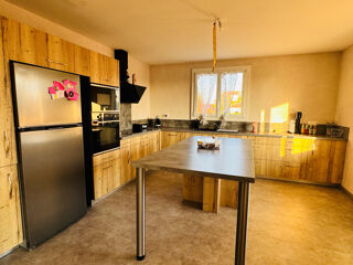  Maison  vendre 6 pices 117 m