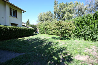 Vente Appartement Gières - Appartement traversant T3 rénové avec terrasse et jardin Gieres