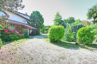  Propriété/château à vendre 6 pièces 210 m²