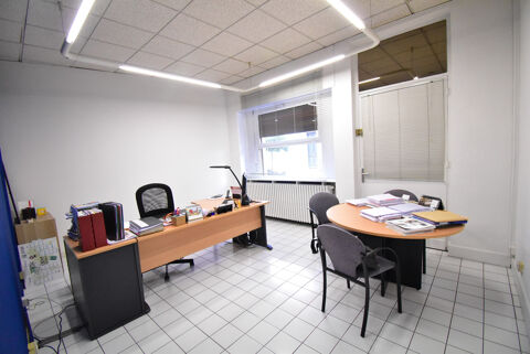   Local en rez de chaussée 123m2 - Domène 