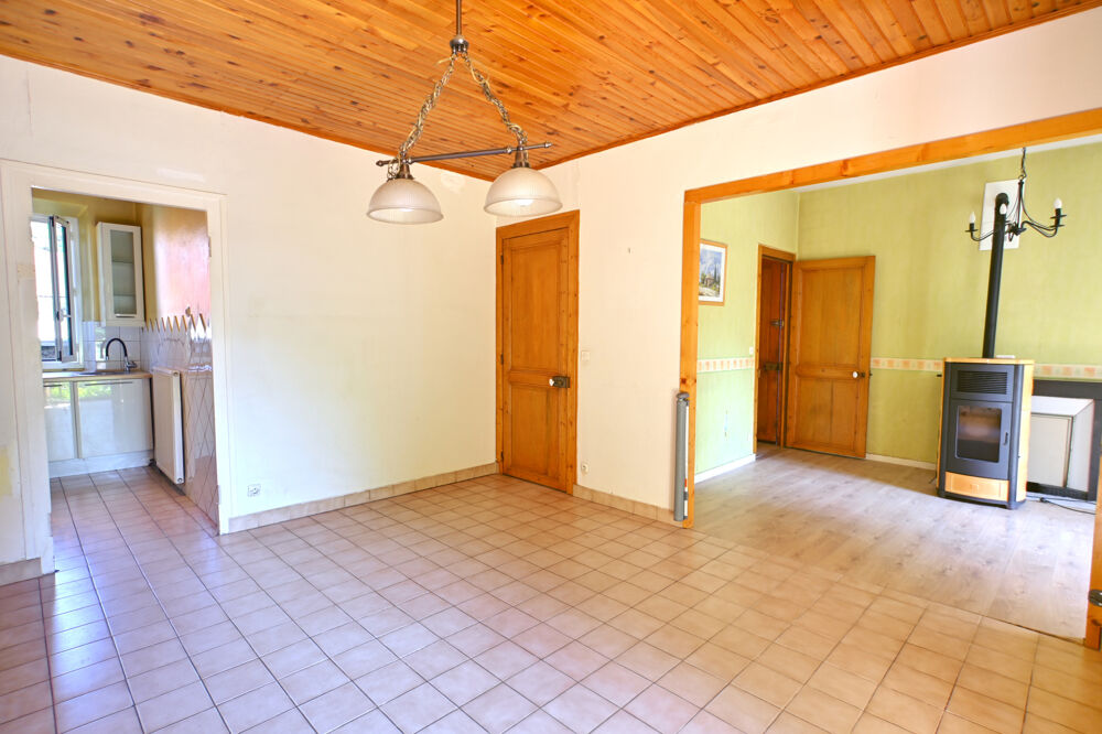 Exclusivité - Appartement 3 pièces avec balcon, cave, cellier et jardin privatif sur Domene.