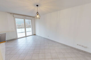  Appartement à louer 2 pièces 50 m²