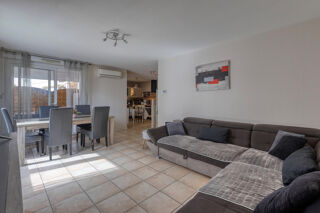  Appartement à vendre 4 pièces 81 m²