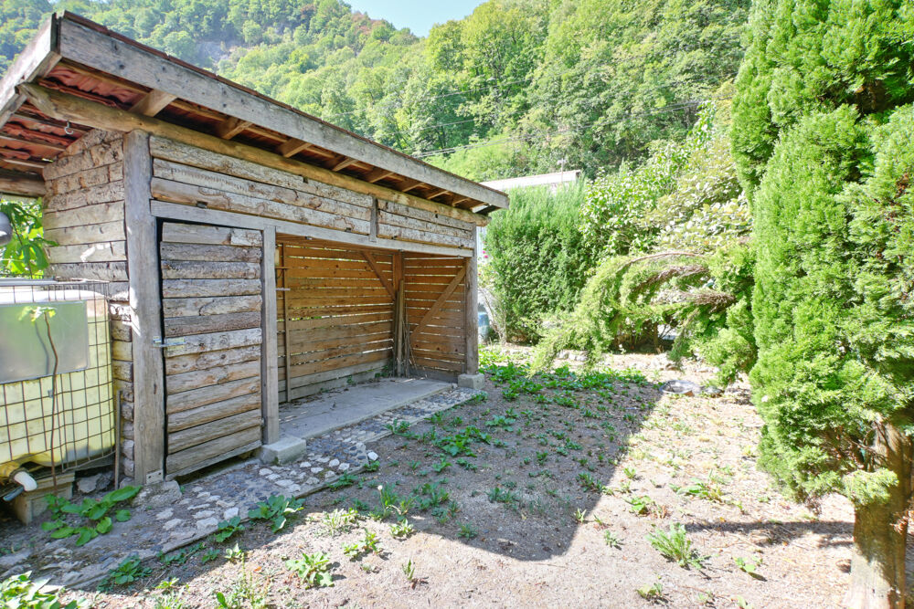 Exclusivité - Appartement 3 pièces avec balcon, cave, cellier et jardin privatif sur Domene.