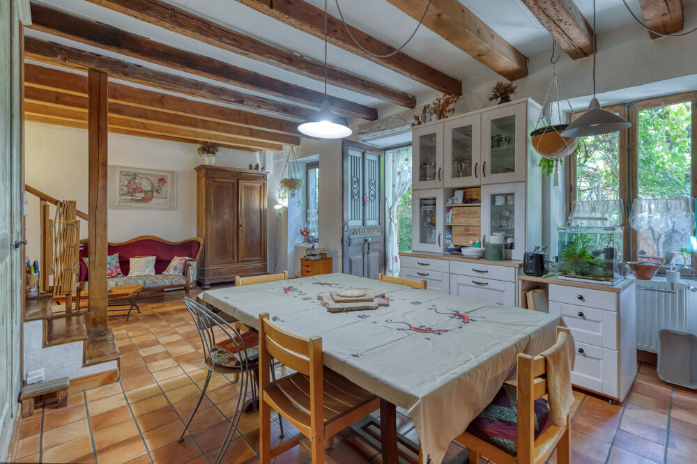 LE VERSOUD MAISON T6 AVEC GRANGE