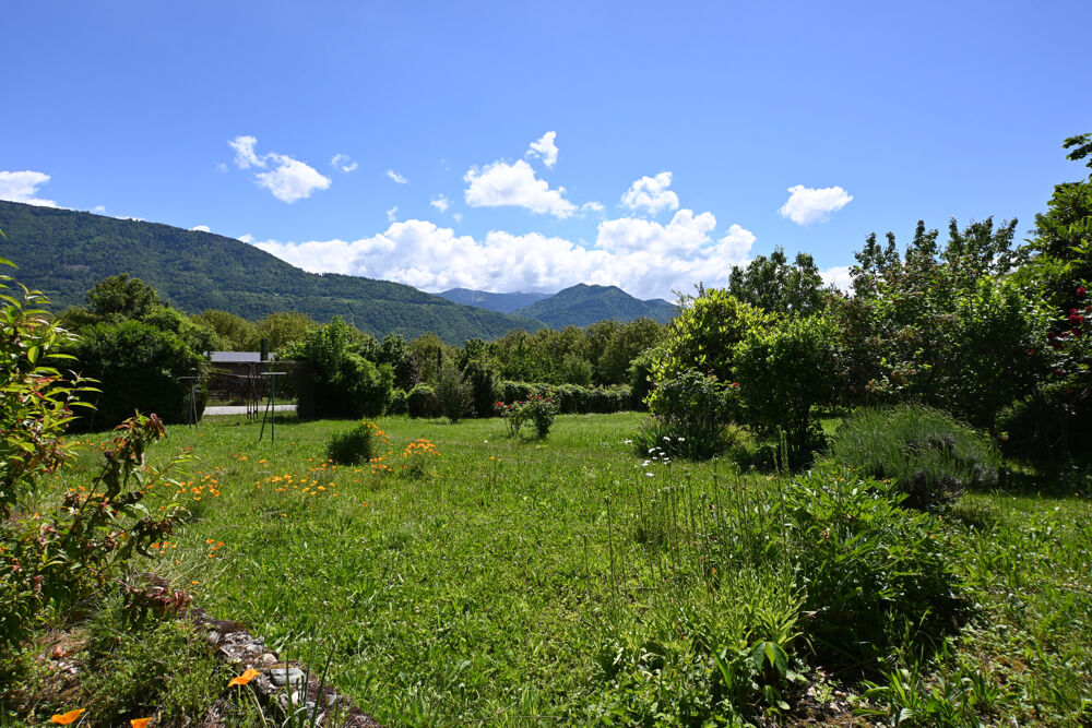 Maison de village - La Buissière