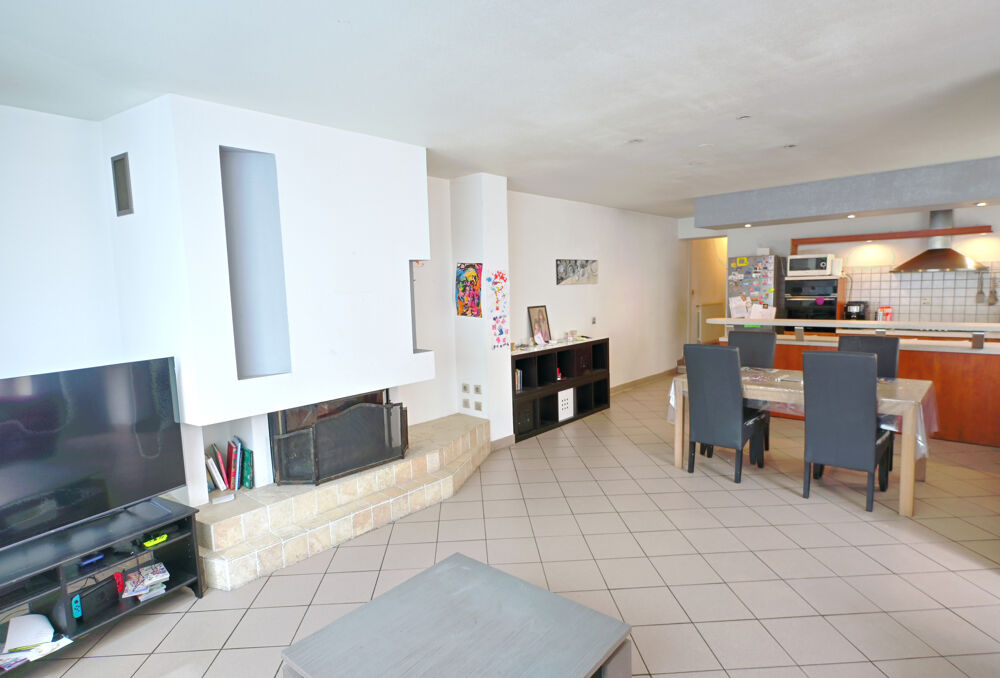 Maison 6 pièces 163 m² · à Villard Bonnot · 163 m² · 255 000 €