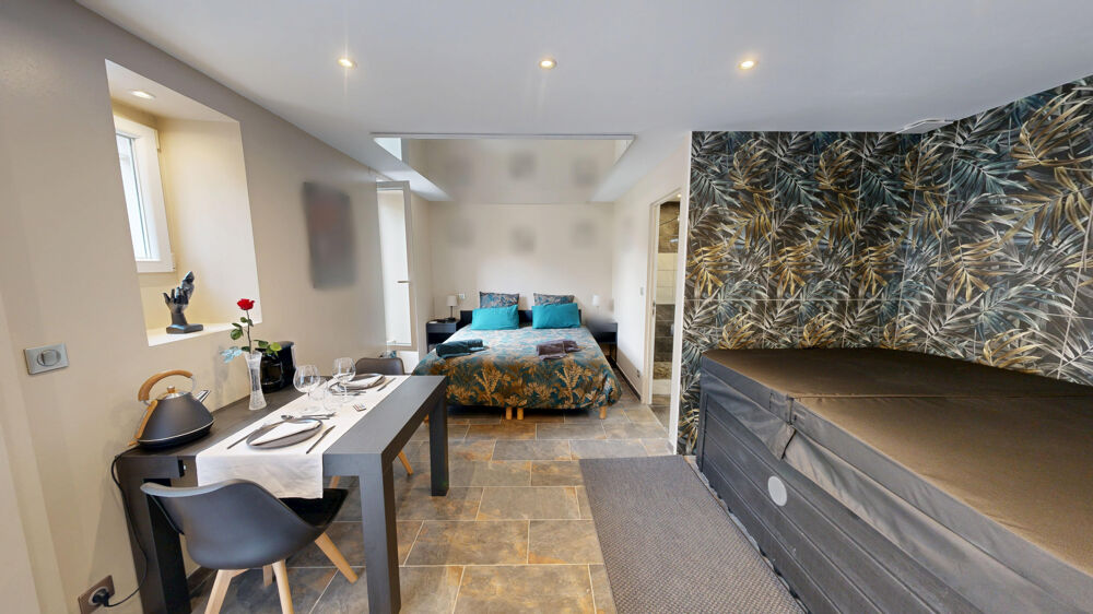 En exclusivité, appartement type loft avec terrasse et place de parking privative au calme sur Eybens village