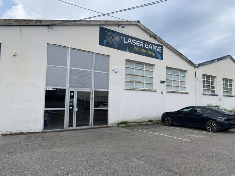 À VENDRE   Fonds de commerce Laser Game à Bourgoin-Jallieu Implanté depuis 19 ans   Activité renommée   Client 88000 38300 Bourgoin jallieu
