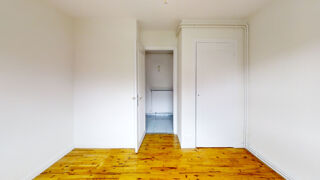  Appartement à louer 4 pièces 68 m²